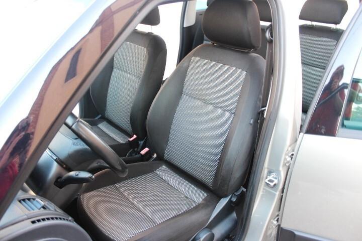 Skoda Roomster 1.2 TSI 86CV Scout CROSSOVER ASSETTO RIALZATO CLIMA AUTOMATICO SENSORI PARK