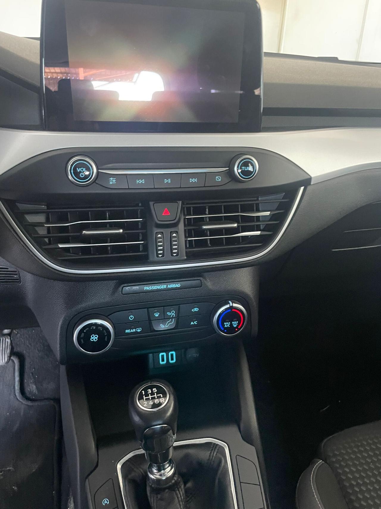 Ford Focus 1.0 EcoBoost Hybrid 125 CV SW ST-Line