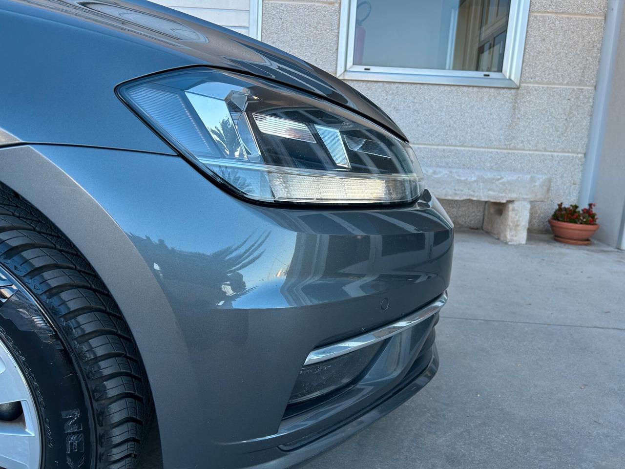 Volkswagen Golf 1.6 TDI 115 CV 5p. Business BlueMotion Technology
