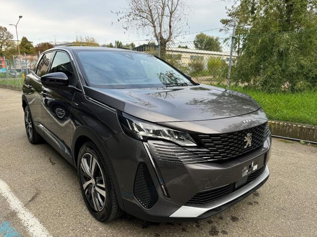 PEUGEOT 3008 Hybrid 181CV (225) e-EAT8 Allure NAVI+RETR.