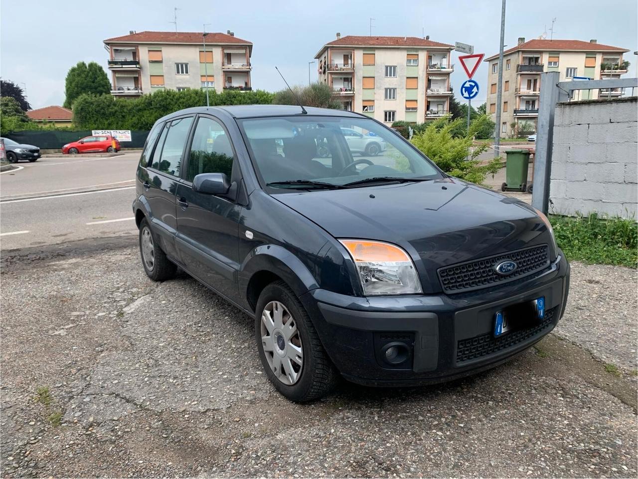 Ford Fusion 1.4 16V aut. 5p.