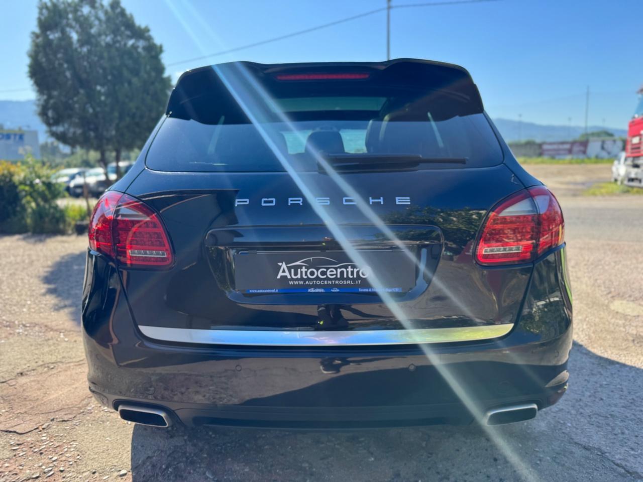Porsche Cayenne 3.0 Diesel strafull