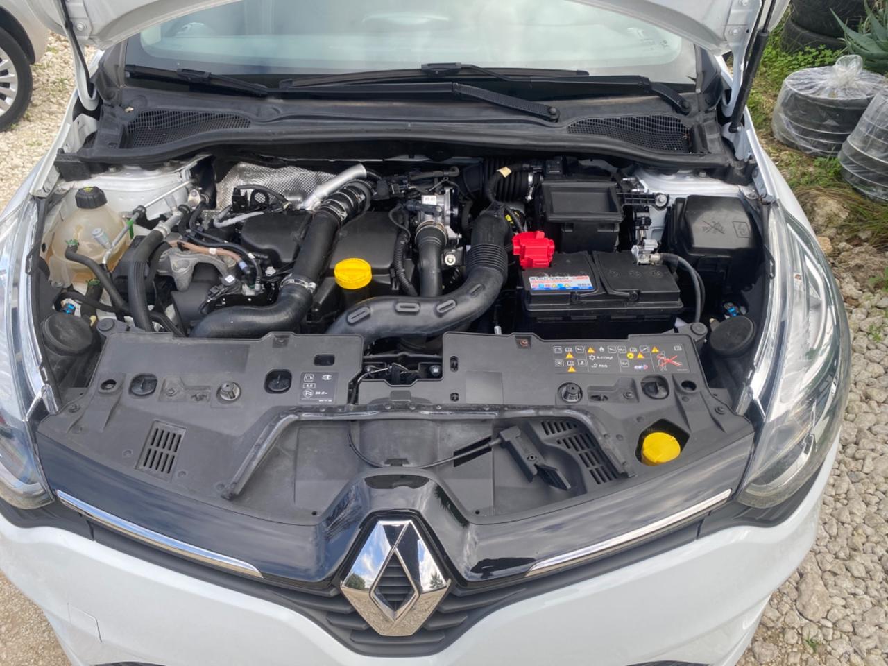 Renault Clio 1.5dci90 CV ENERGY BUS. NAV/LED2019