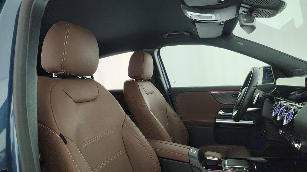 Mercedes-Benz GLA 200 d Premium auto