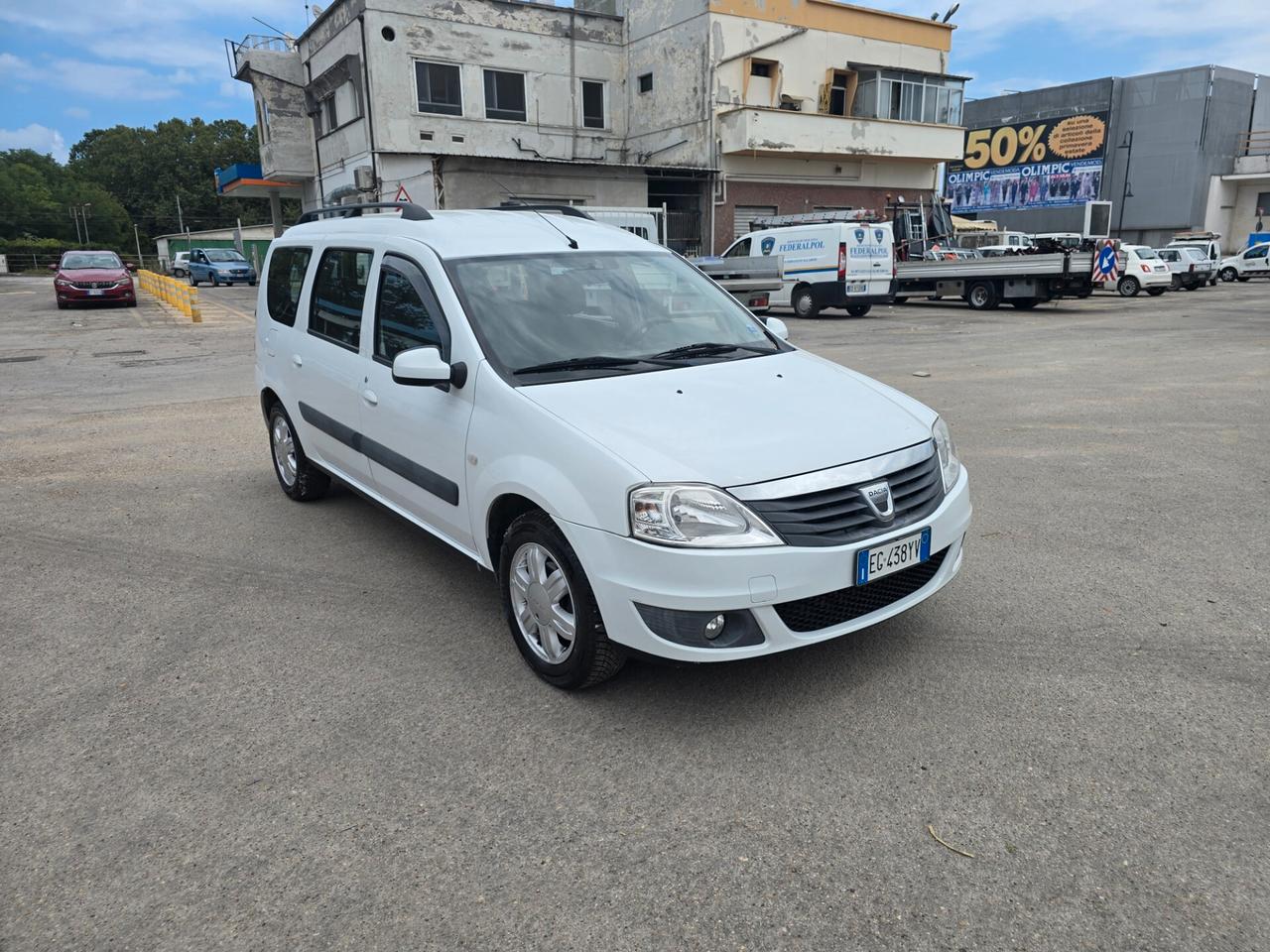 Dacia Logan MCV 1.5 dCi 90CV 7 posti Embleme