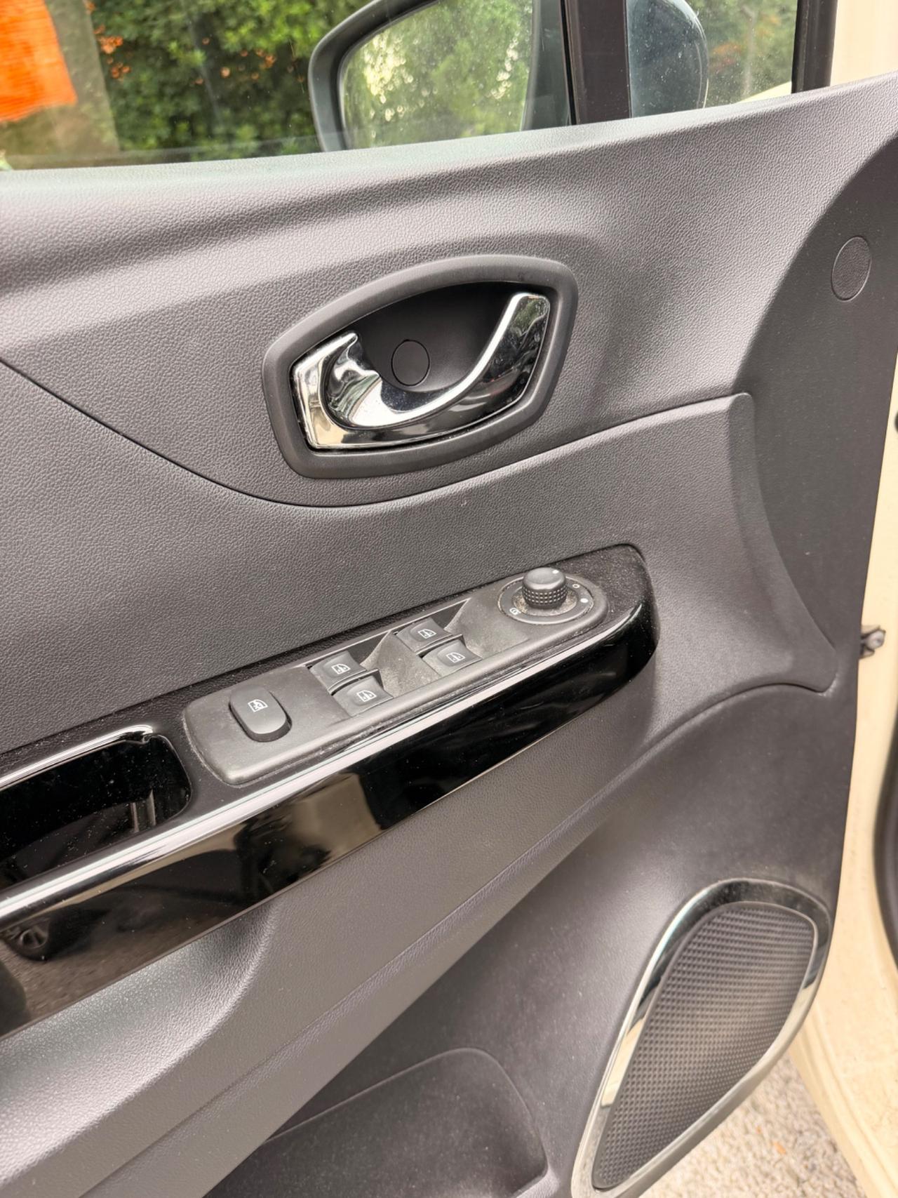 Renault Captur dCi 8V 90 CV Start&Stop Energy Intens