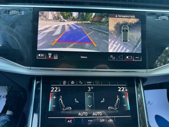 AUDI Q8 45 TDI quattro tiptronic Sport