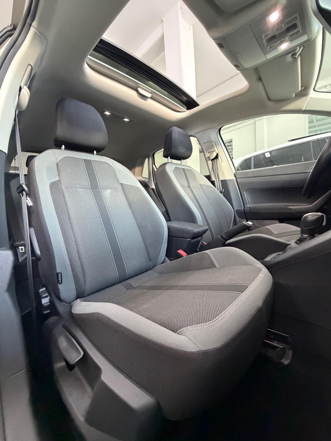 VW Polo 1.6 TDI 95 CV DSG TETTO FINANZIABILE