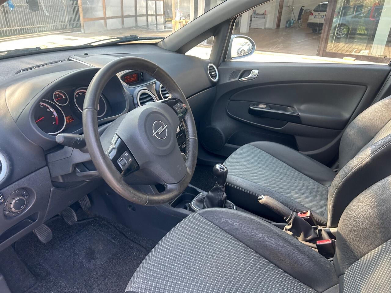 Opel Corsa OPEL CORSA 1.2 5 porte Cosmo GPL