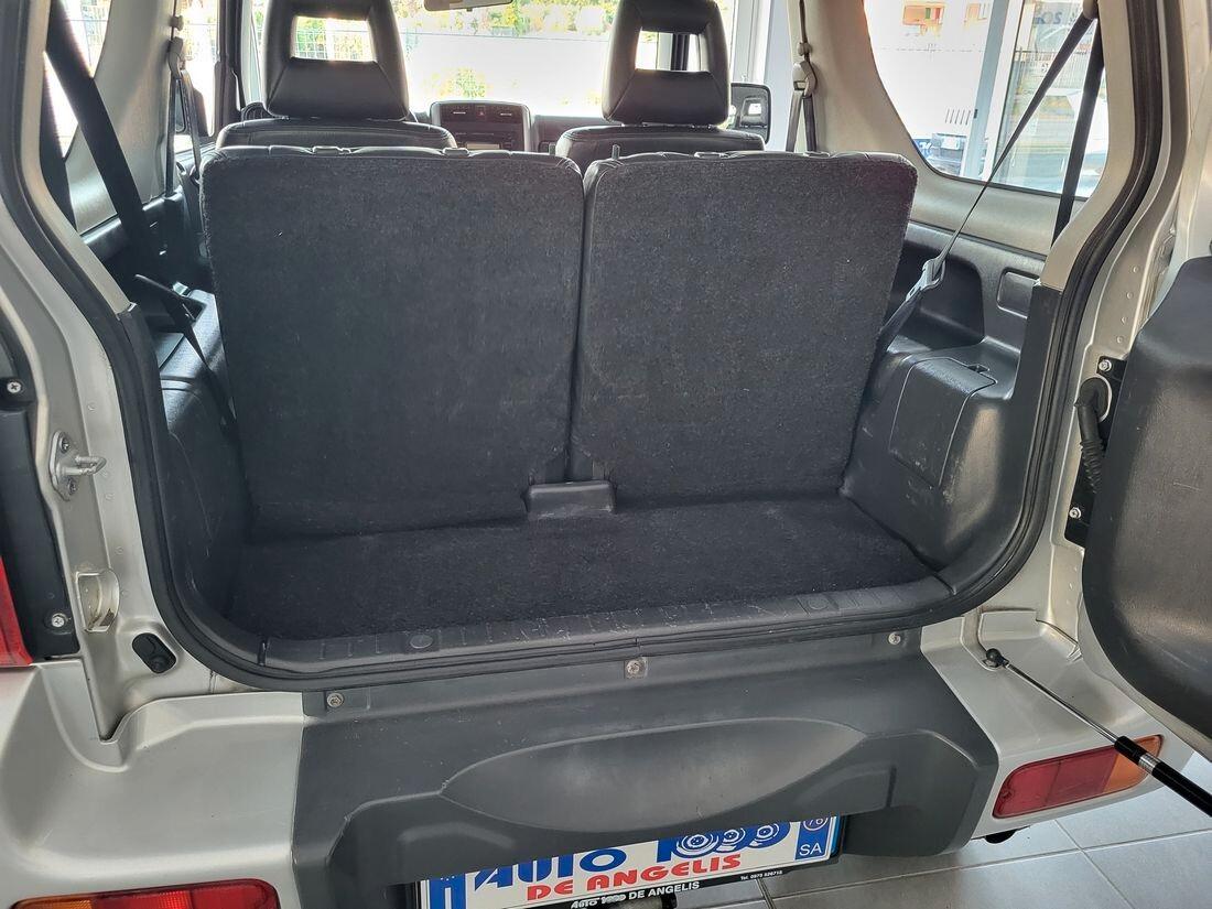 Suzuki Jimny 1.5 DDiS 86 CV 4X4 + RIDOTTE *** GANCIO TRAINO