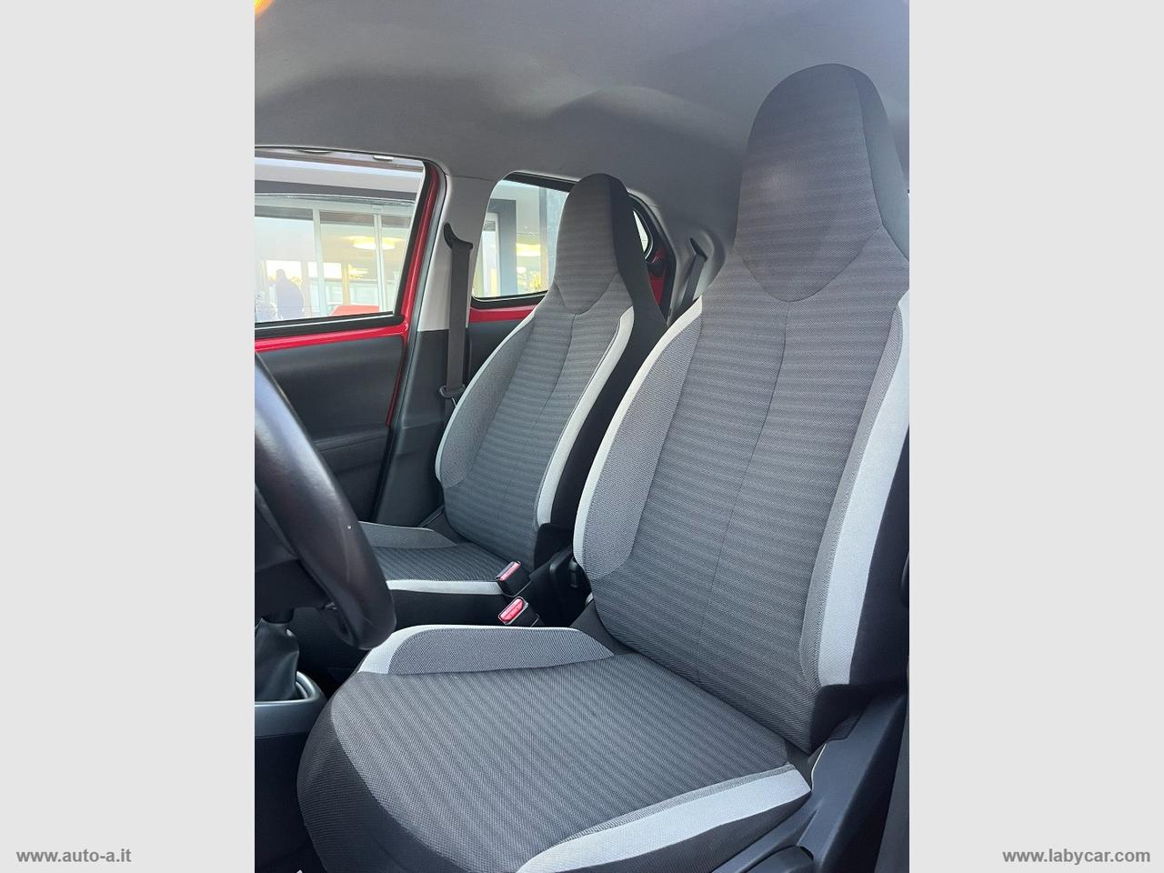 TOYOTA Aygo 1.0 VVT-i 72 CV 5p. x-business