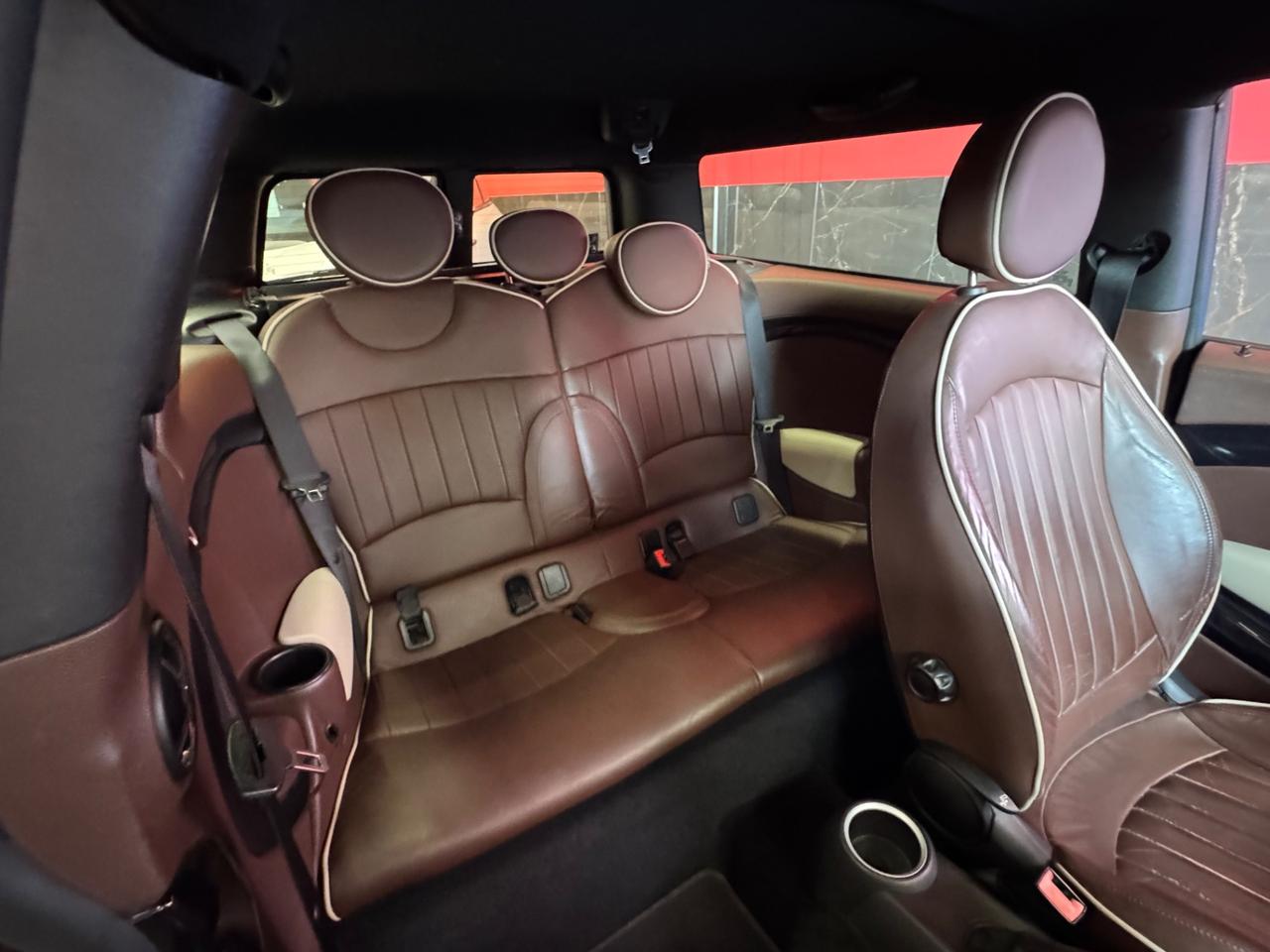 Mini Cooper D Clubman Mini 1.6 16V interni cartier