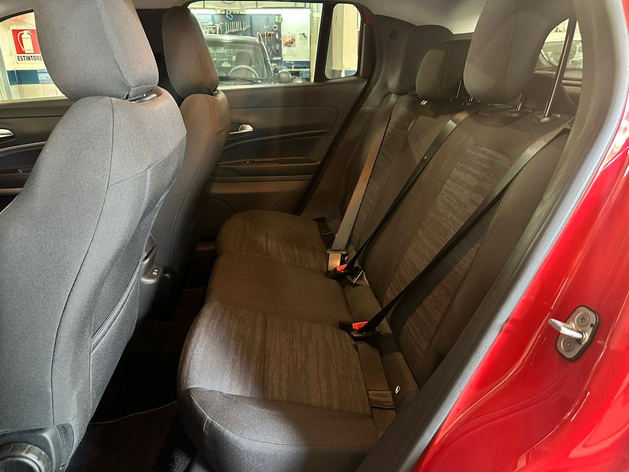 Jeep Avenger 1.2 Turbo 100 CV Altitude