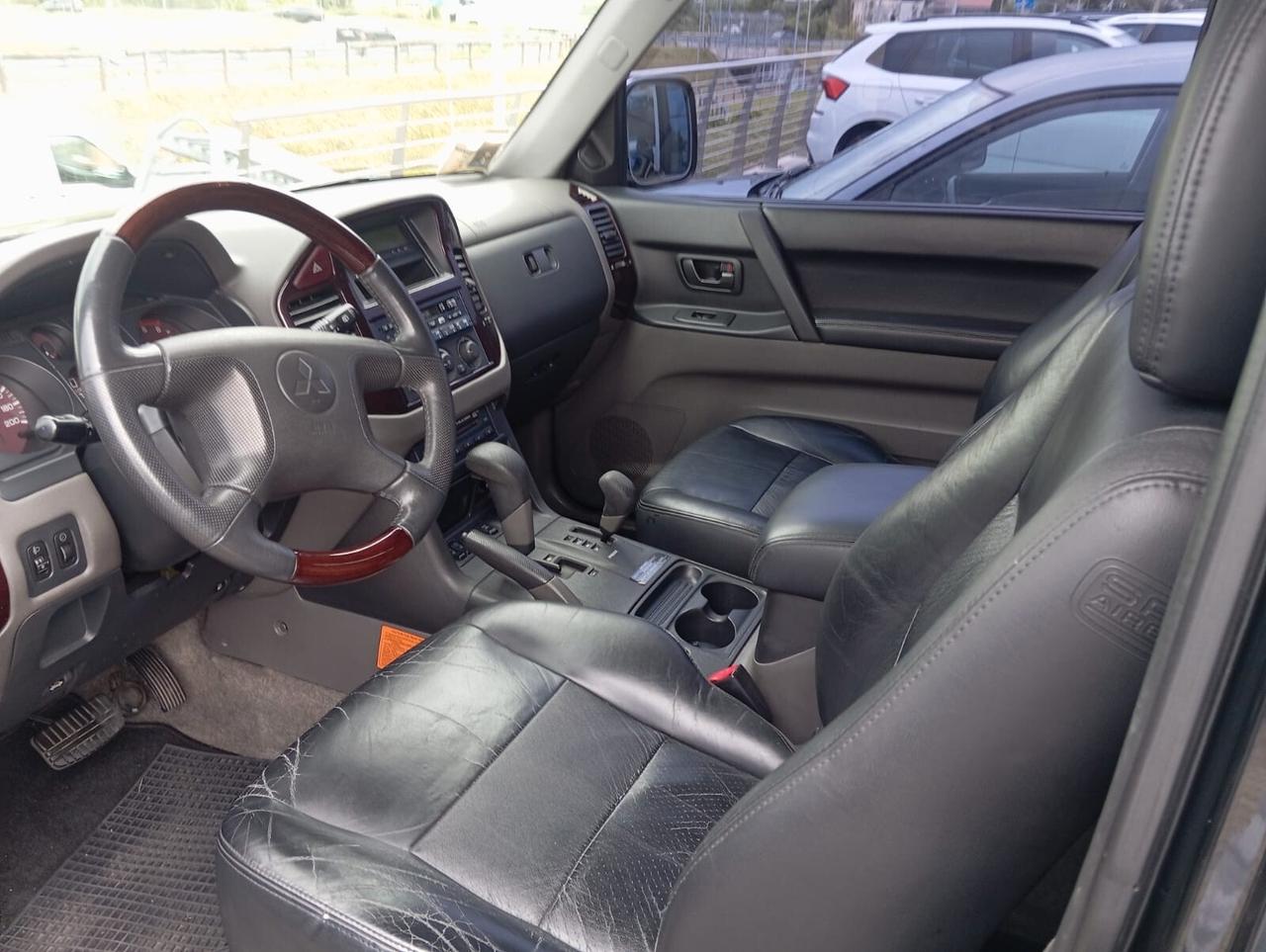 Mitsubishi Pajero 3.2 16V DI-D 3p. GLS1
