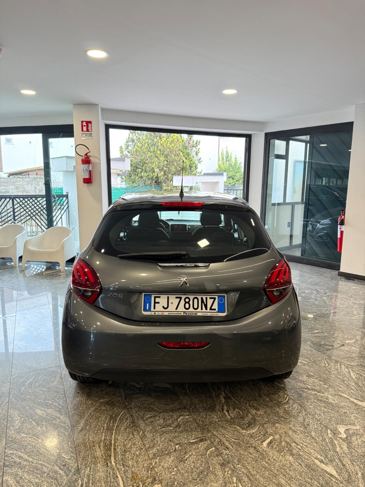 Peugeot 208 BlueHDi 75 5 porte Allure