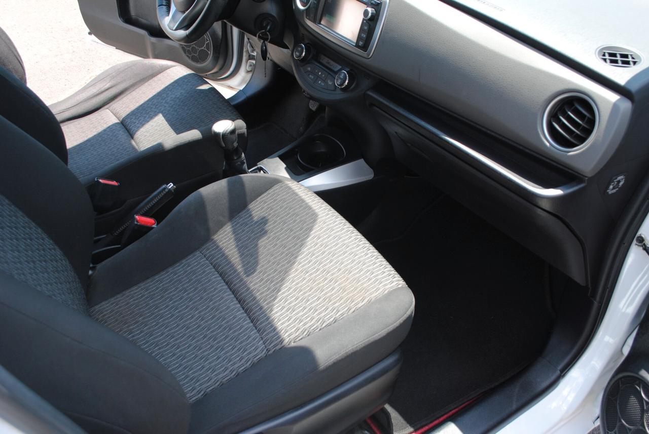 TOYOTA YARIS 1.0 69 CV OK NEOPATENTATI