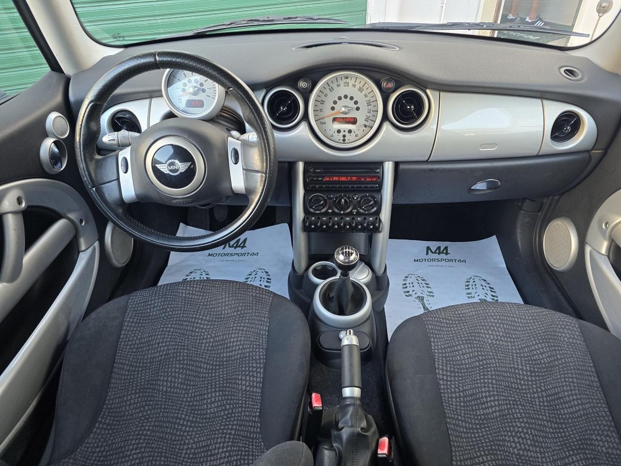 Mini 1.6 16V Cooper R50