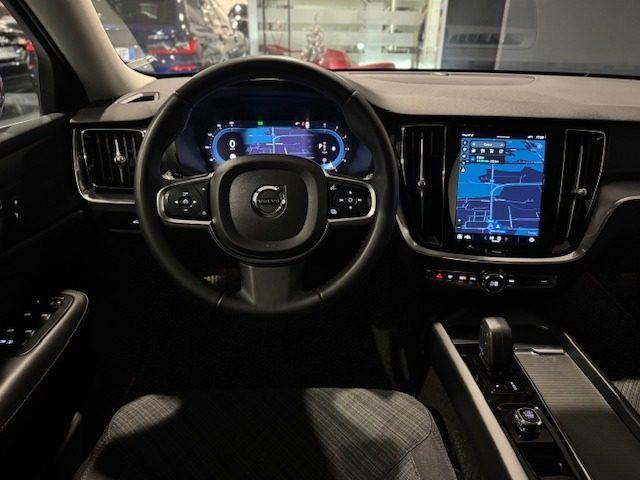 VOLVO V60 B4 (d) 197CV automatico Core