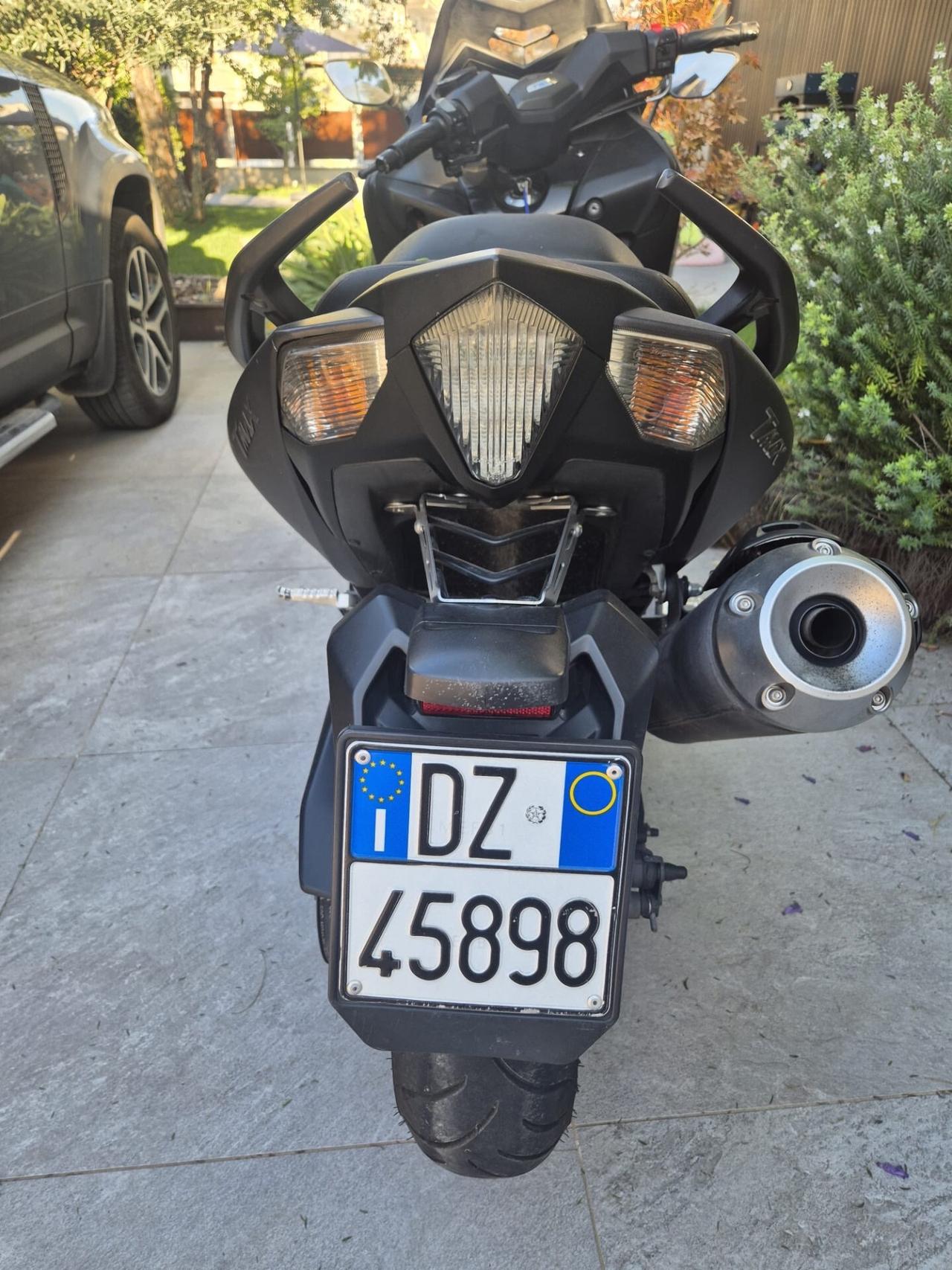Yamaha TMAX 530