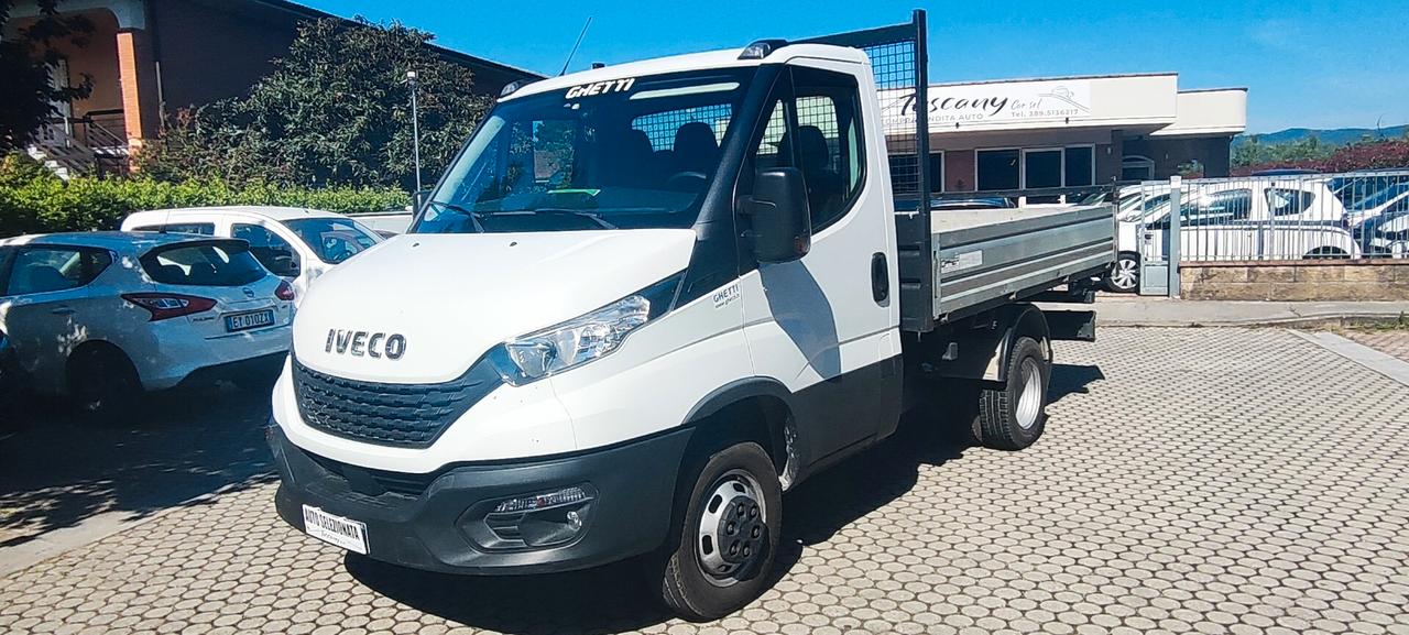 Iveco Daily 35C12 ribaltabile trilaterale