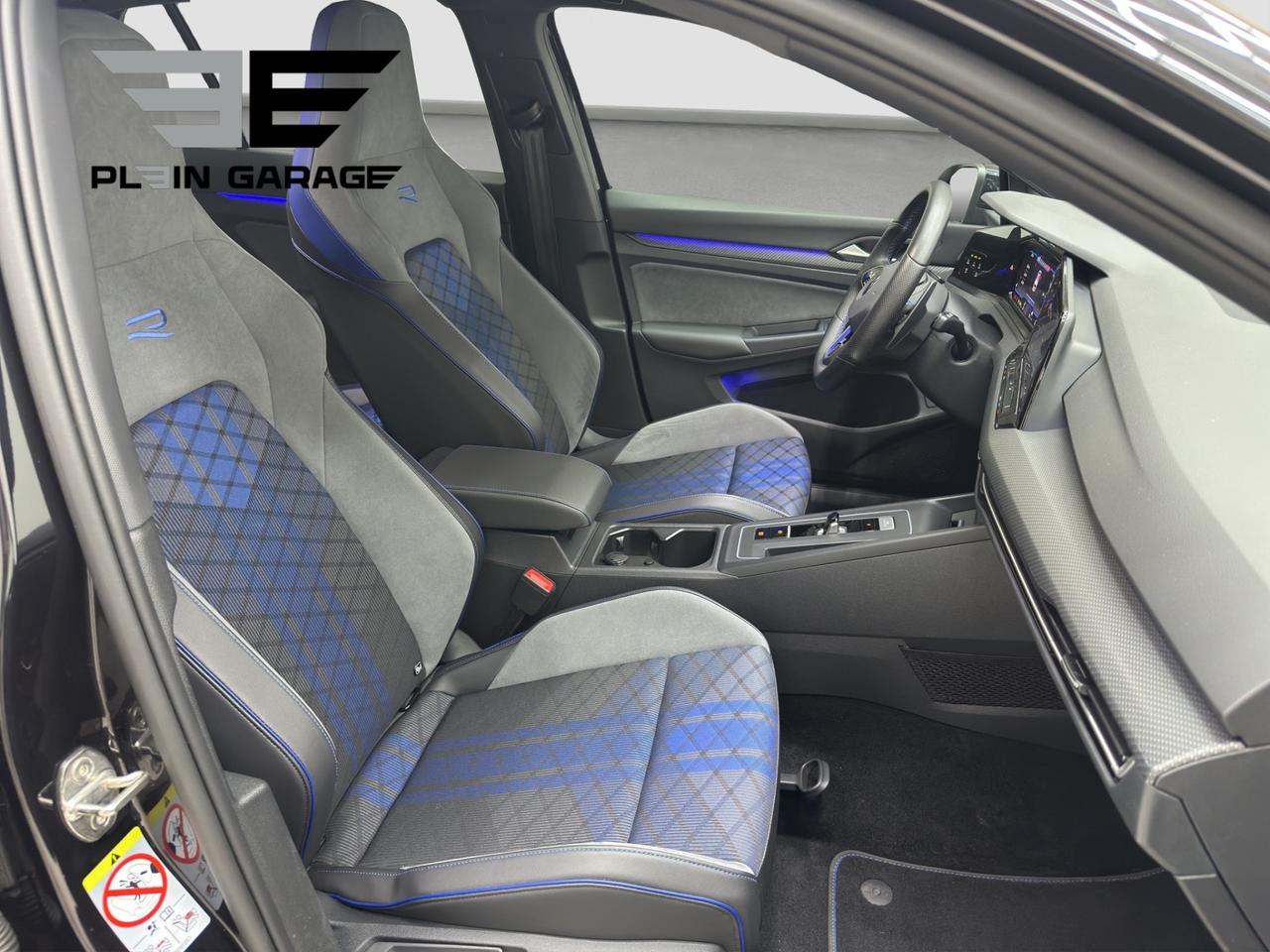 Volkswagen Golf 2.0 TSI R DSG 4Motion Akrapovic