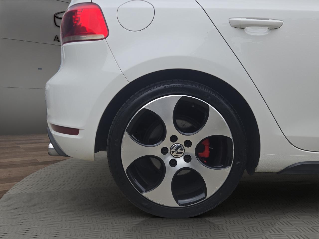 Volkswagen Golf - 5 Porte 5p 2.0 tsi Gti