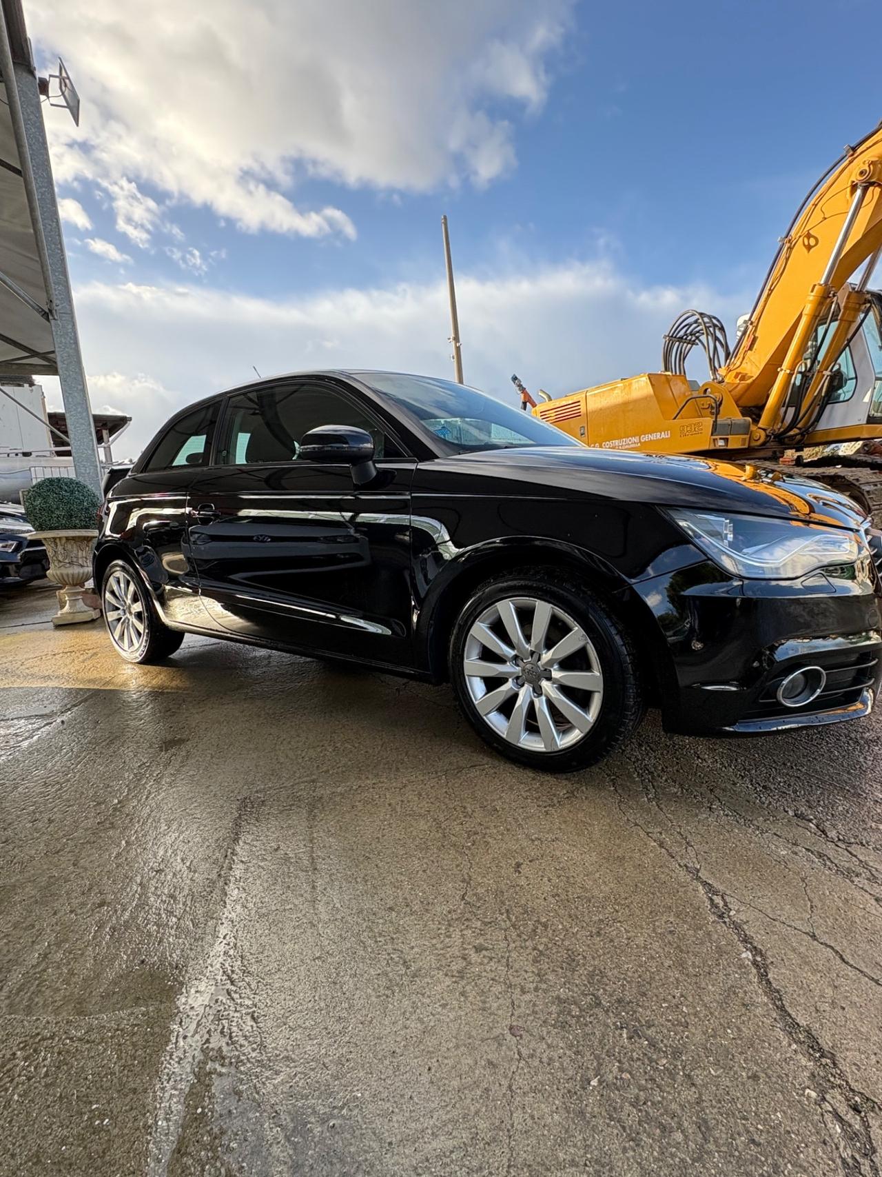 Audi A1 1.6 TDI 105 CV Attraction