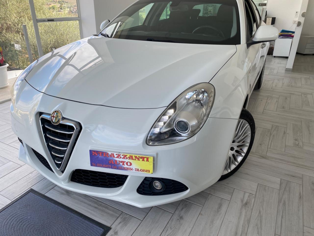 Alfa Romeo Giulietta 2.0 JTDm-2 140 CV Exclusive FULL2013