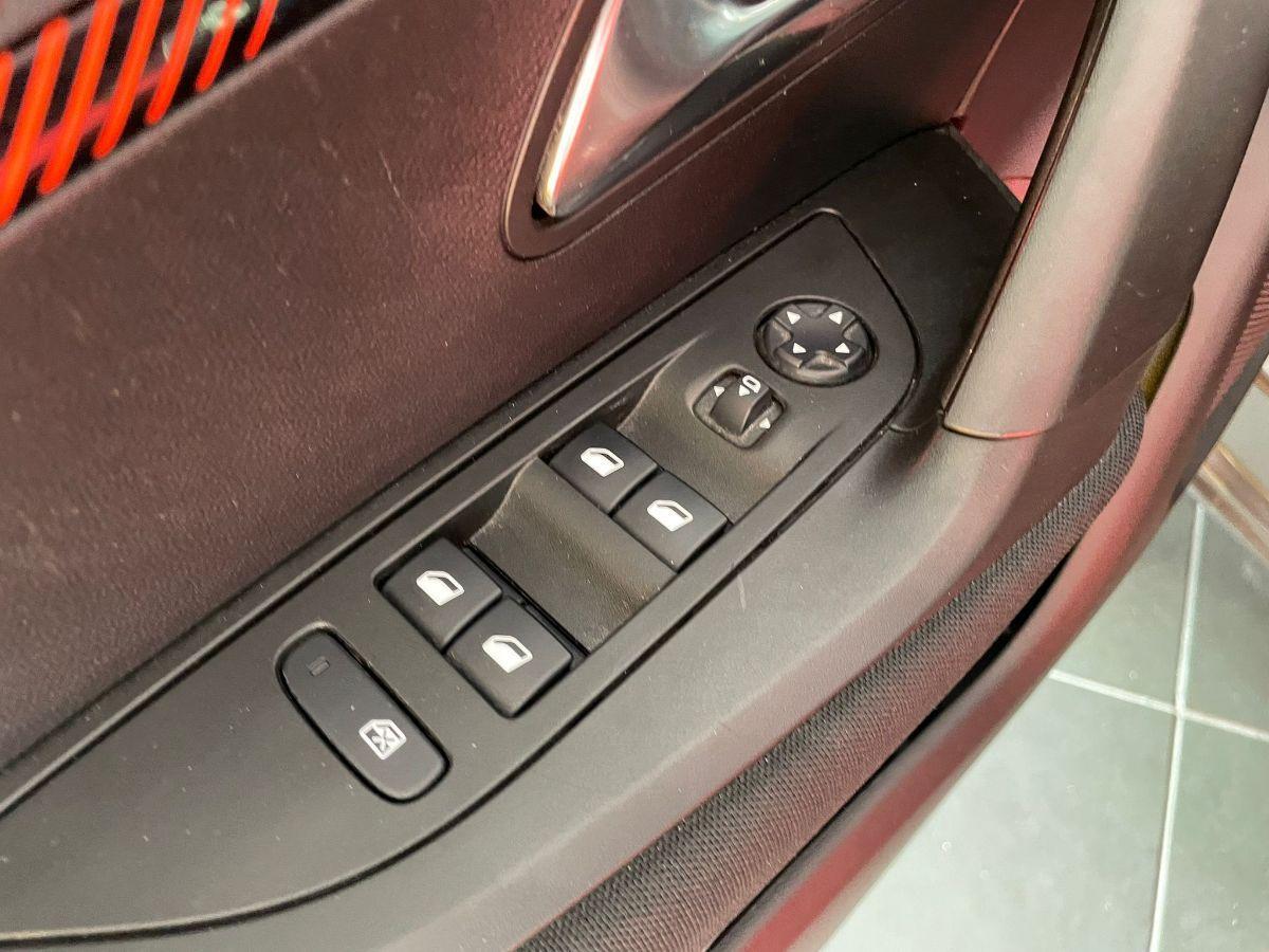PEUGEOT 2008 ACTIVE 1.2 PURETECH