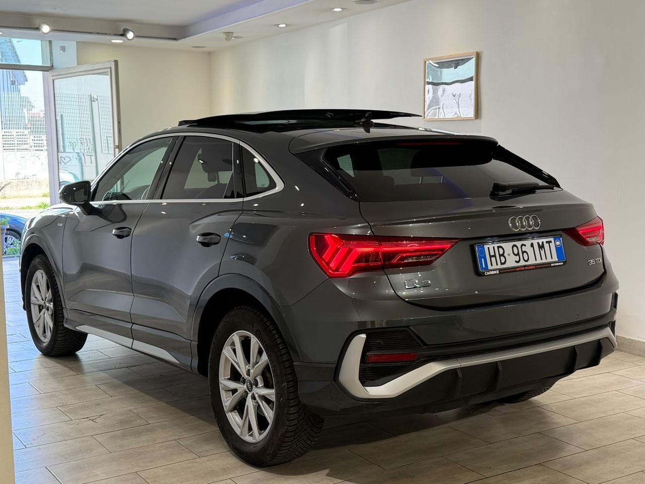 Audi Q3 SPB 35 TDI S tronic line edition 2024 + TETTO