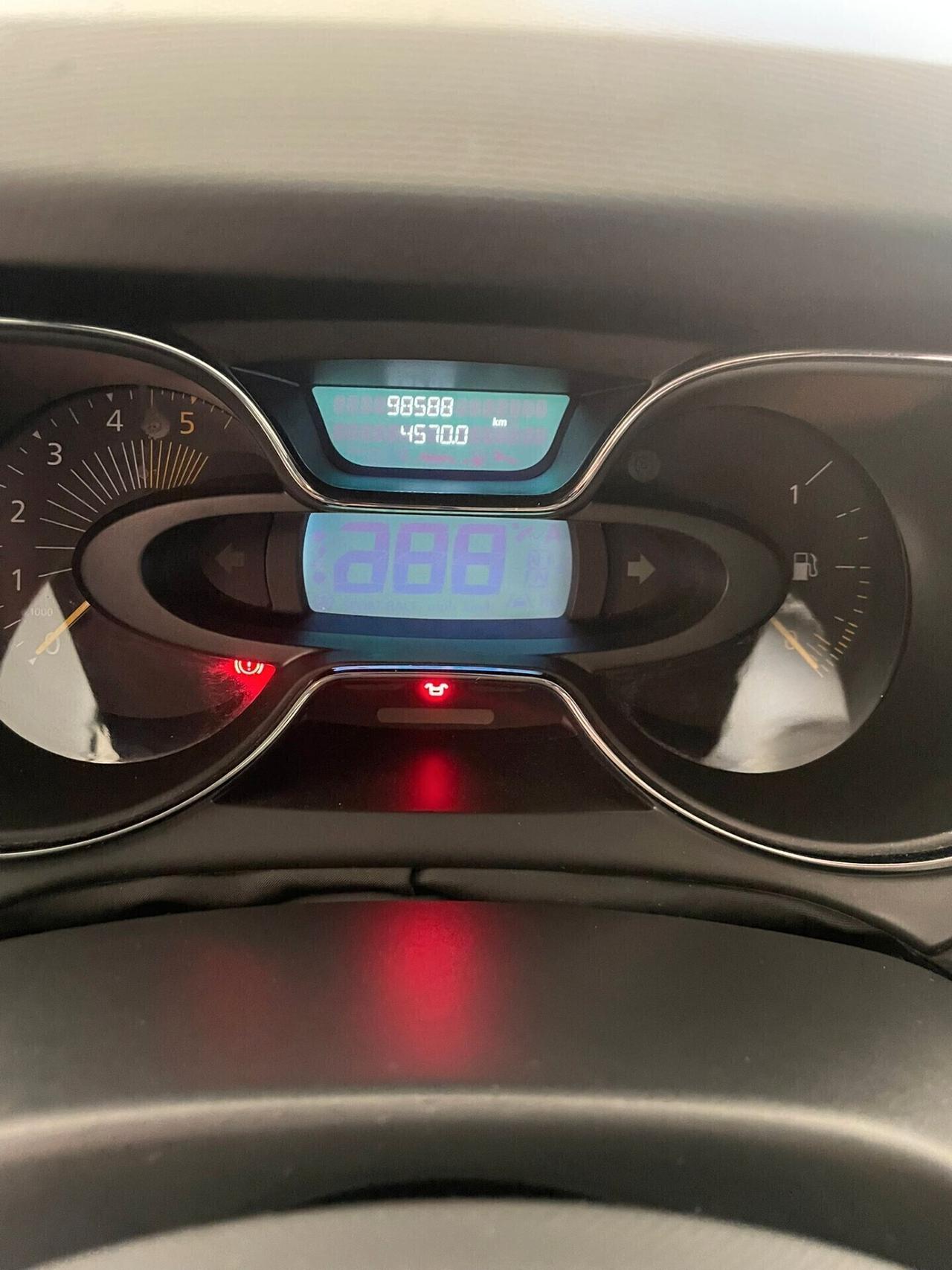 RENAULT CAPTUR 1.5 DCI 90 CV 98.000 KM