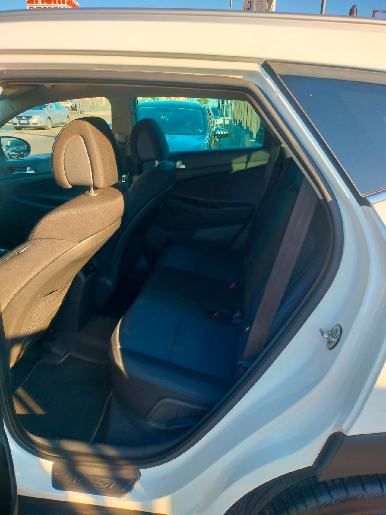 Hyundai Tucson 1.7 CRDi Sound Edition