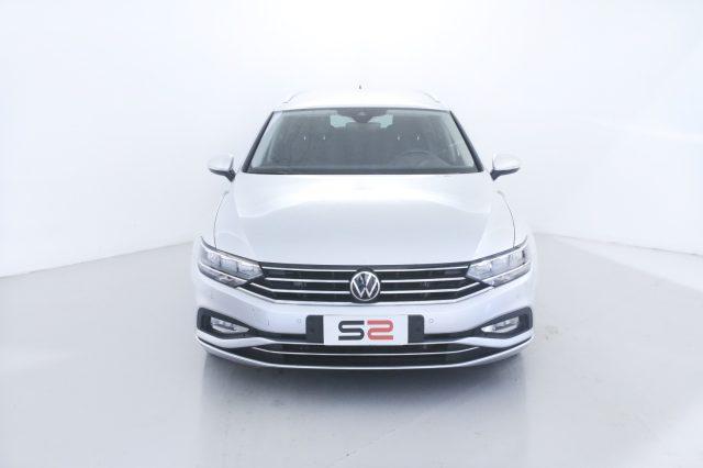 VOLKSWAGEN Passat Variant 2.0 TDI SCR EVO DSG Business Vetri Oscurati