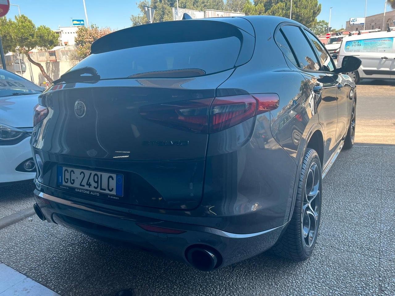 Alfa Romeo Stelvio 2.2 210 CV AT8 Q4 Veloce