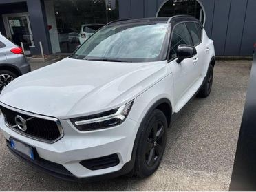 Volvo XC40 2.0 D3 Momentum