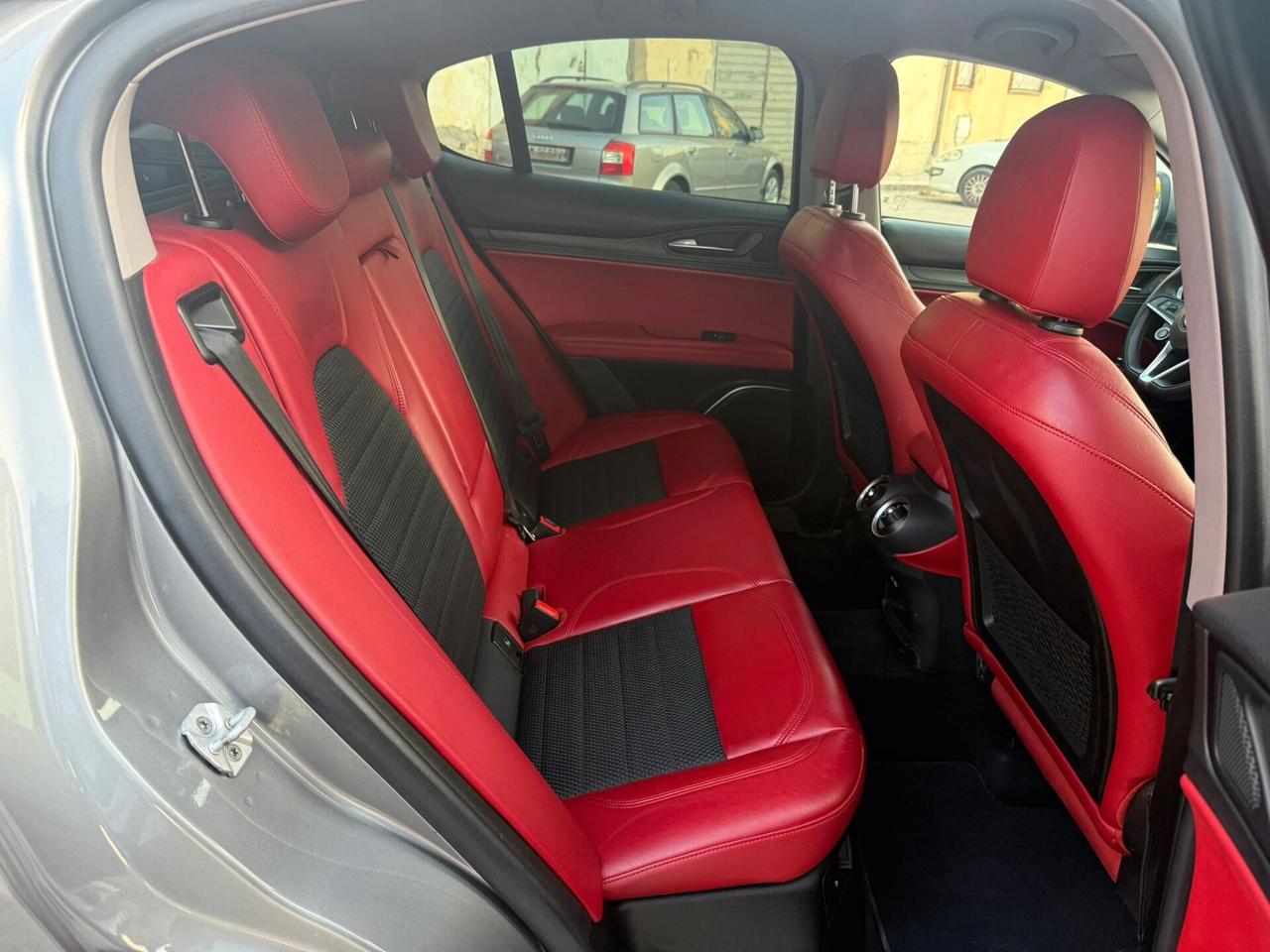 Alfa Romeo Stelvio 2.2 Turbodiesel 180 CV AT8 Super