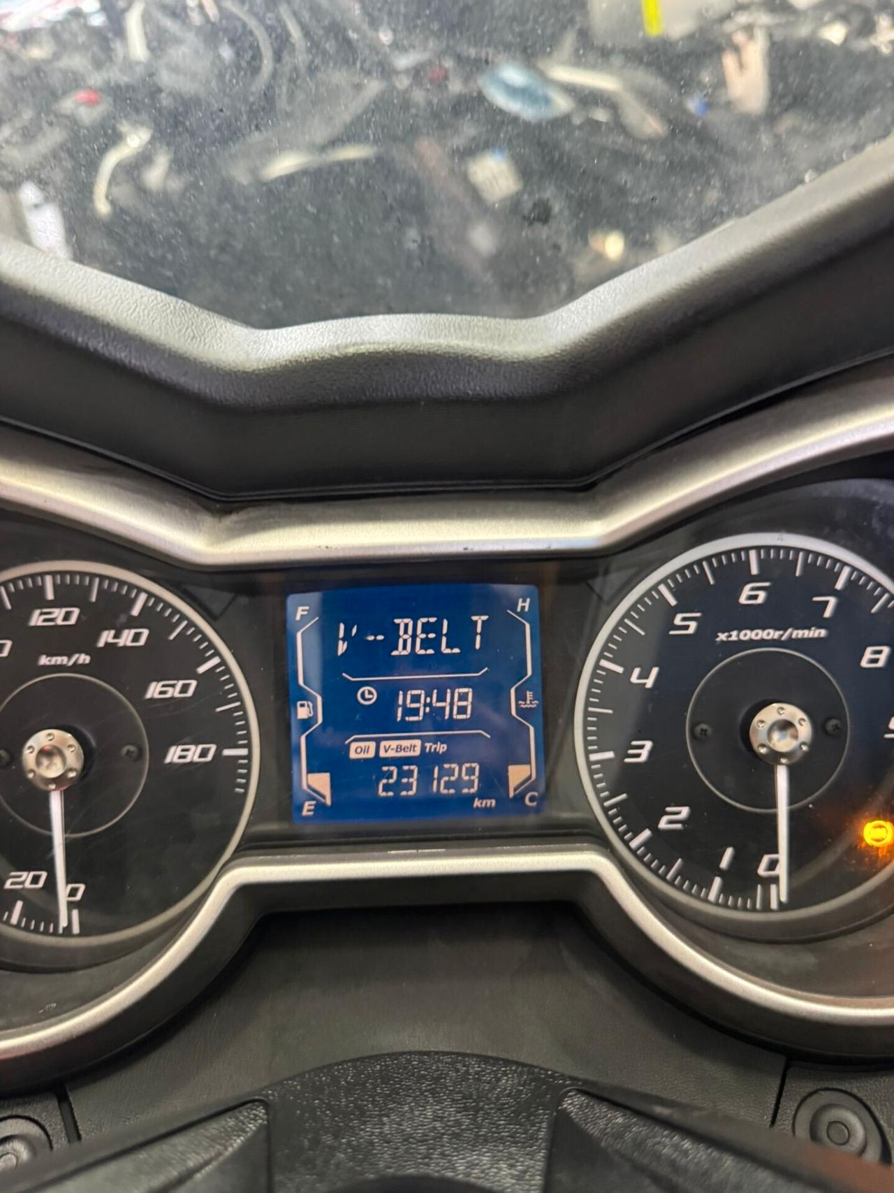 YAMAHA X-MAX 400