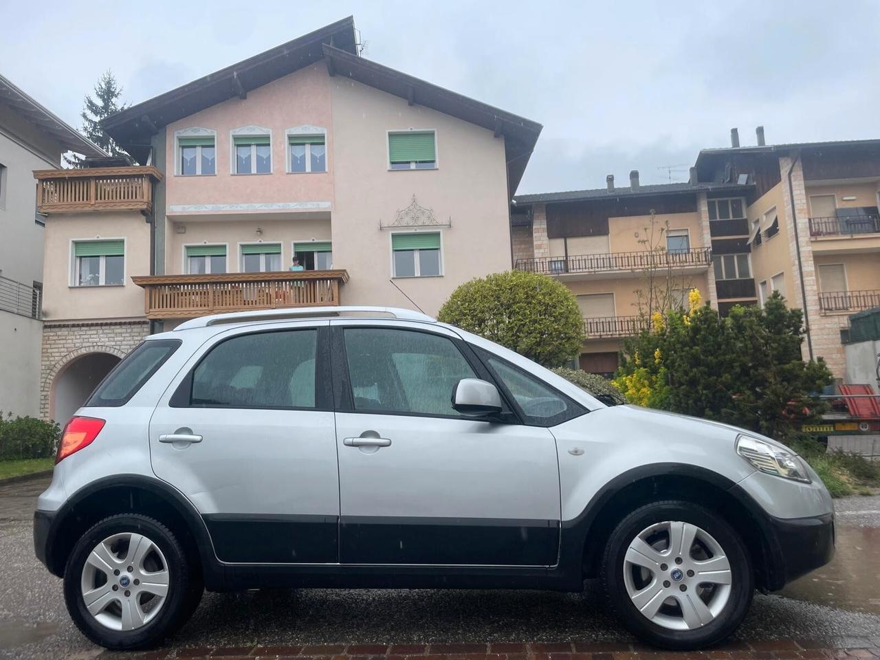 FIAT SEDICI 4x4 1.6 16v. EMOTION