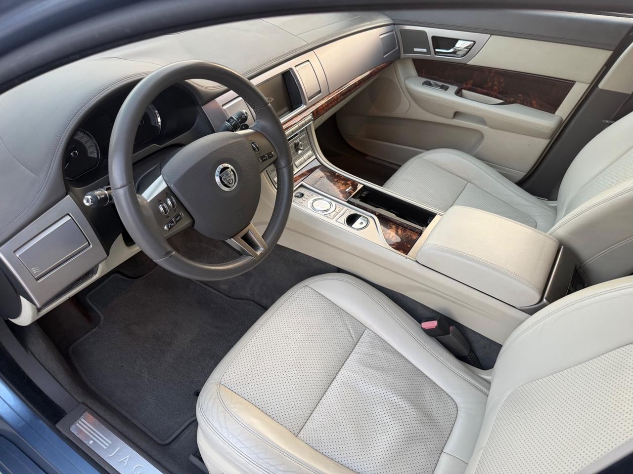 Jaguar XF 3.0 Benzina/GPL V6 Premium Luxury