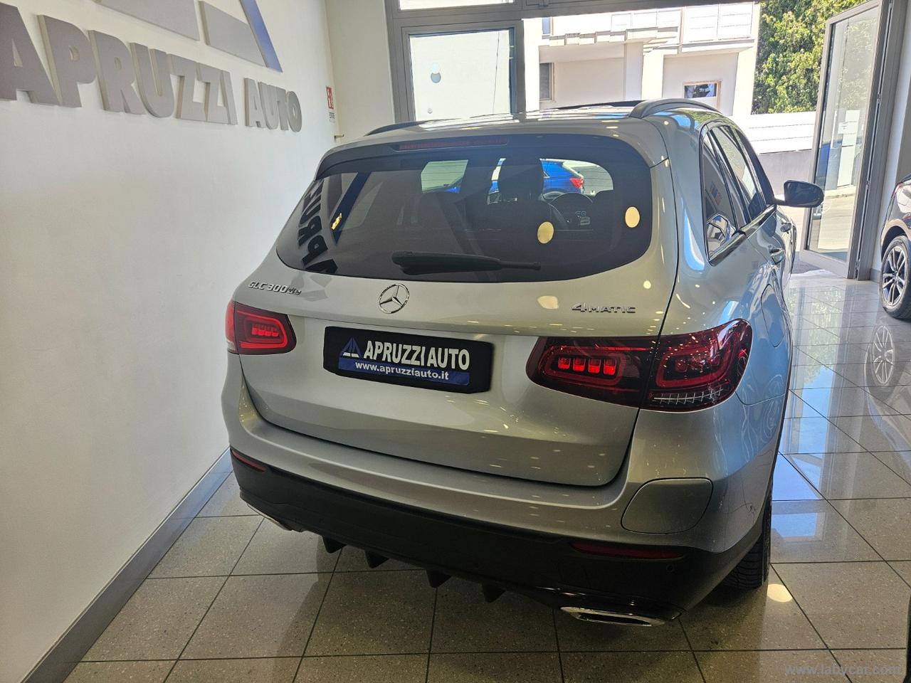 MERCEDES-BENZ GLC 300 de 4Matic EQ-Power Premium Plus