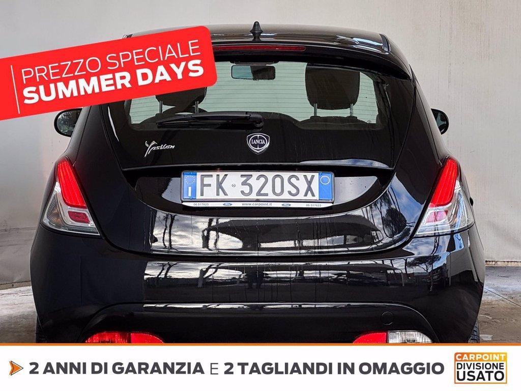 LANCIA Ypsilon 1.2 silver 69cv del 2017