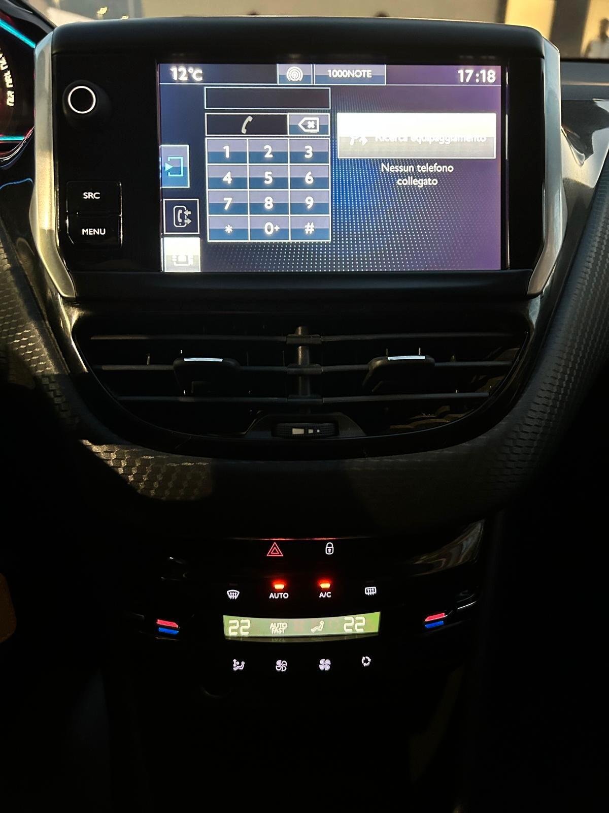 Peugeot 2008 BlueHDi 100 Allure *Navi/CarPlay/Android*