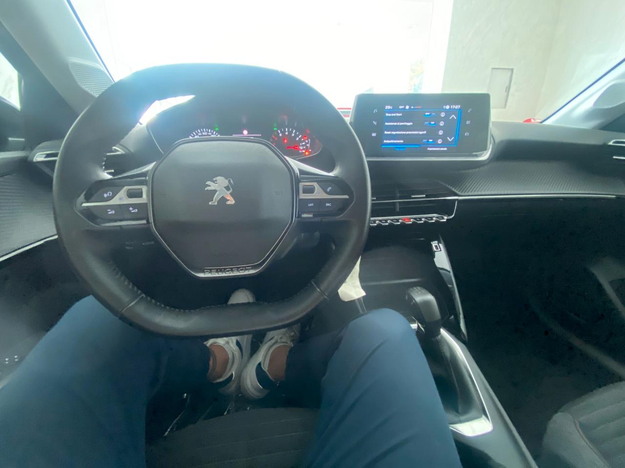 Peugeot 208 PureTech 75 Stop&Start 5 porte Allure
