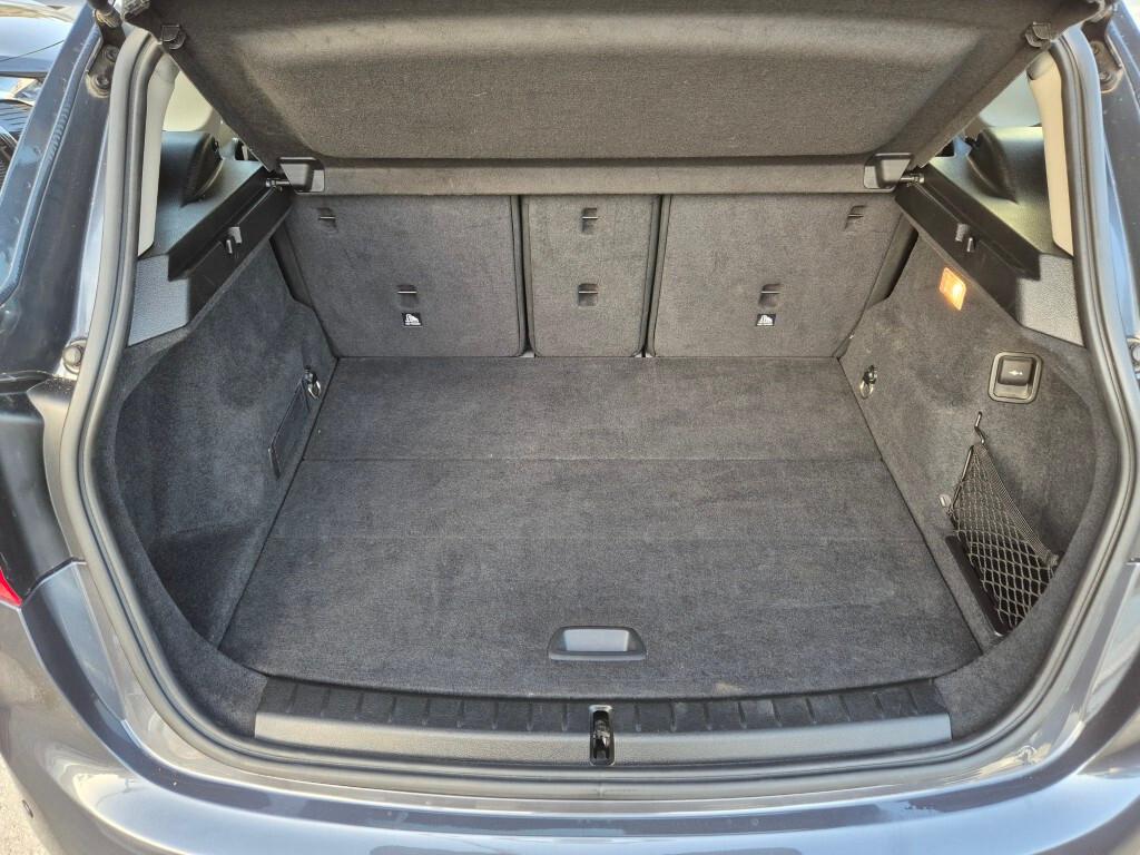Bmw Active Tourer 218d Advantage Automatic