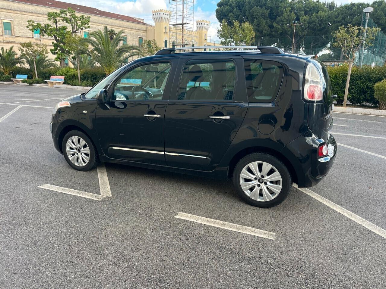 Citroen C3 Picasso 1.6 HDi 100 Exclusive Full