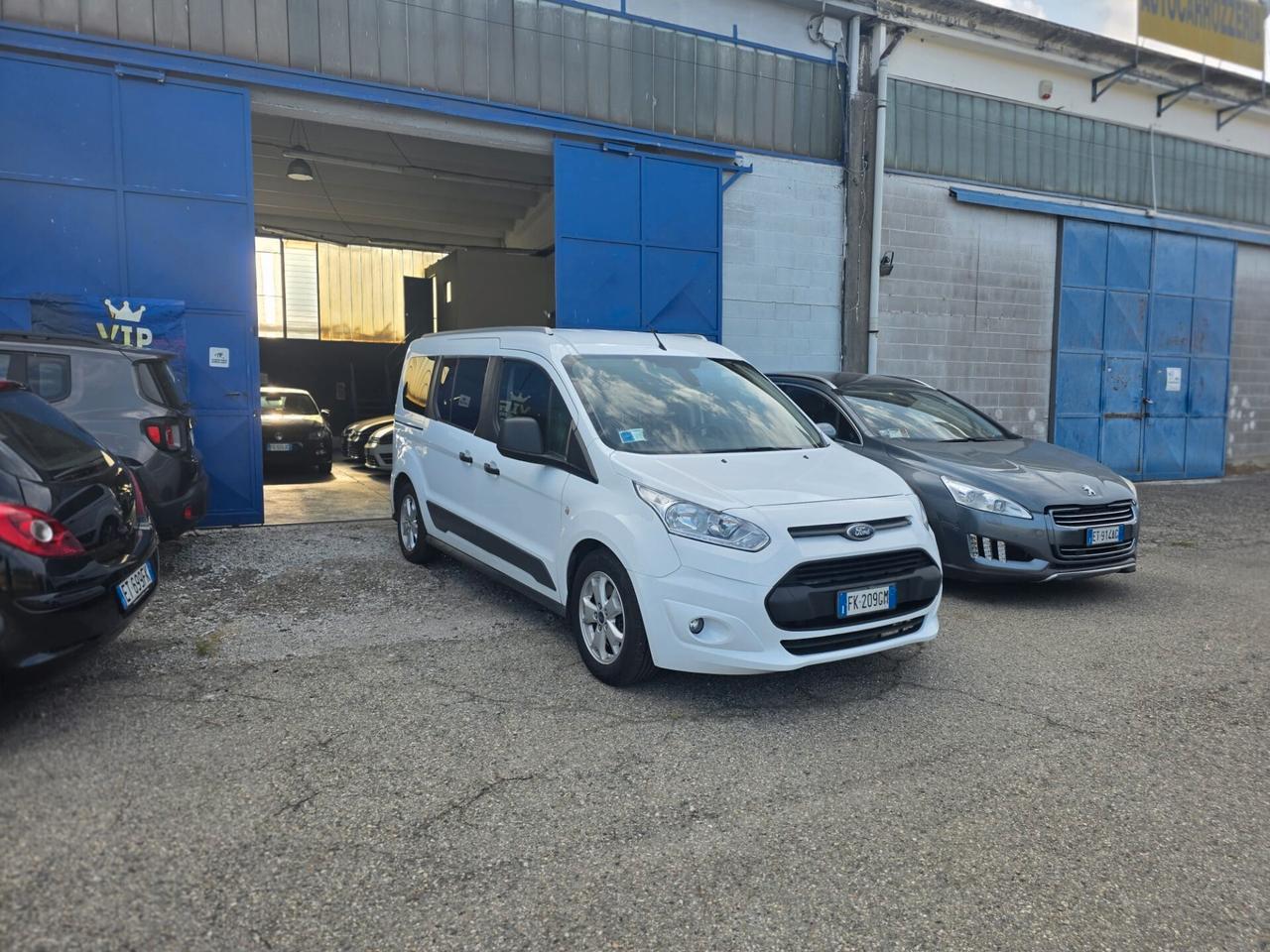 Ford Tourneo Connect Connect7 1.5 TDCi 120 CV Titanium