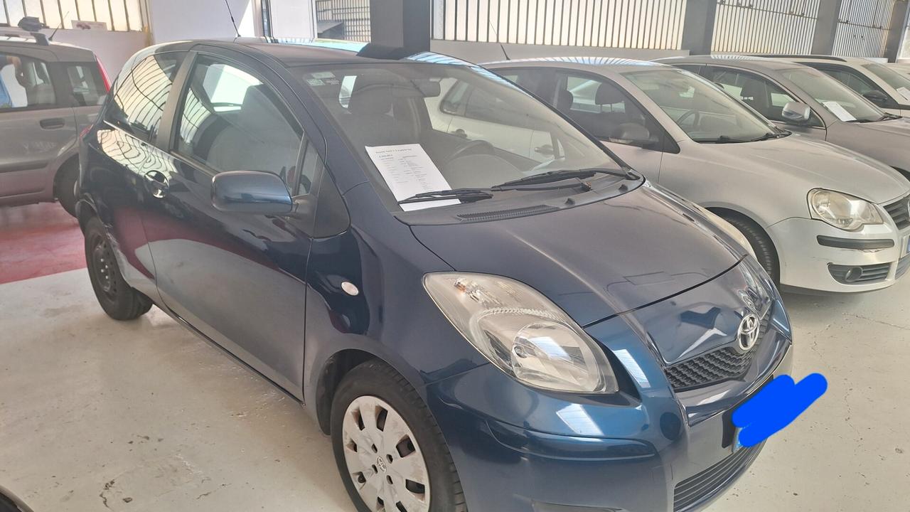 Toyota Yaris 1.3 3 porte Sol
