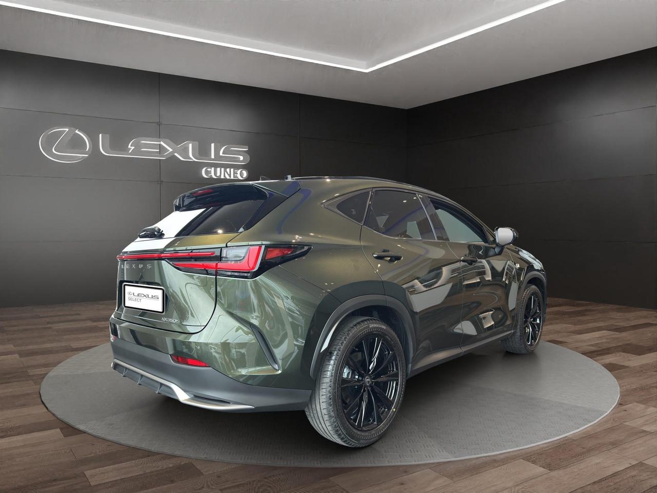 Lexus Nx 2.5 VVT-i 244CV e-CVT AWD HEV F-Sport