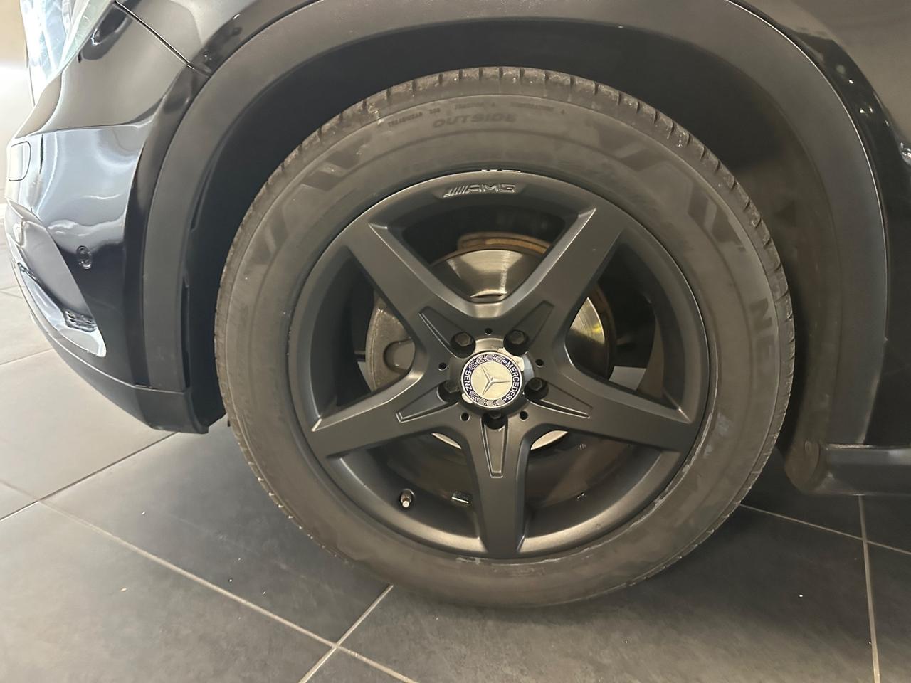 MERCEDES-BENZ GLA 220 CDI 170CV AUTOMATICA SPORT
