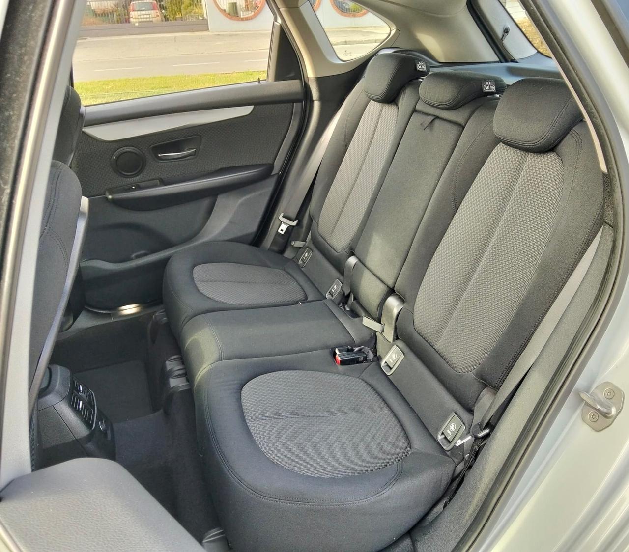 Bmw 216d Automatic*Navi*Pdc*Euro 6